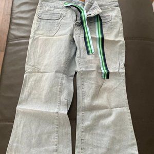 Women Distressed Jeans